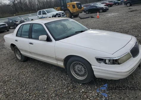 1997 Mercury Grand Marquis Ls из США, поврежденный, VIN 2MELM75W4VX727432